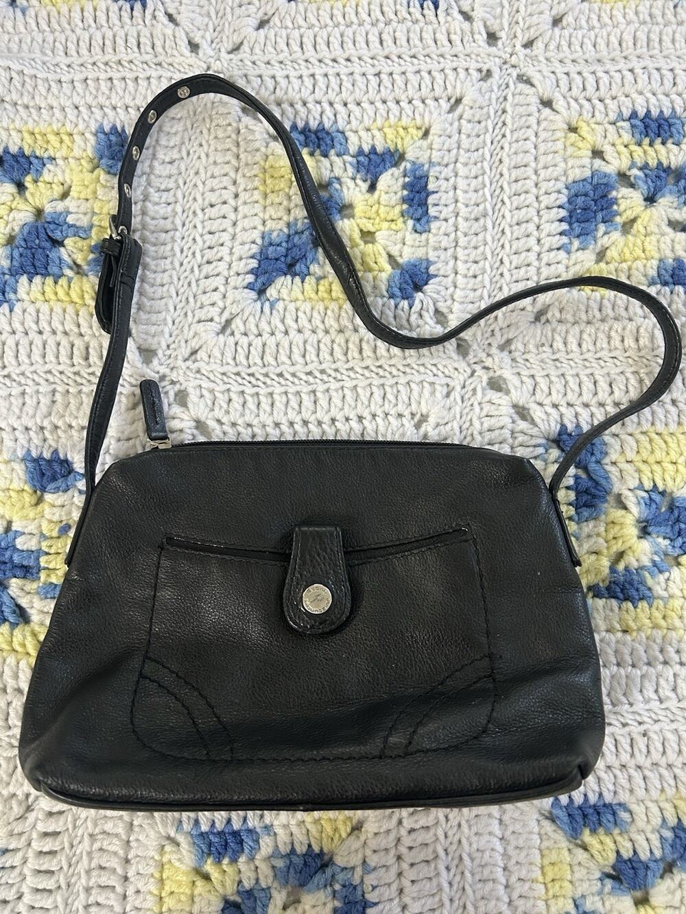 Stone Mountain Black Leather Purse With Adjustable Strap 90s Vintage
